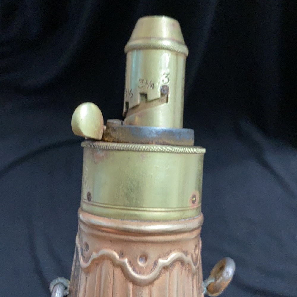 Gunpowder Flask - Picture 8 of 10